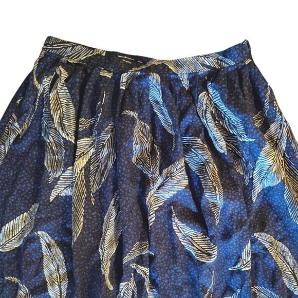 VTG Blue Leaf Printed Dark Fairycore Midi Skirt Size 11/ 12 *Fits Like Medium - Picture 8 of 16